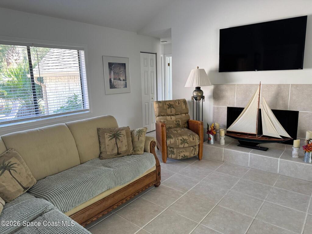 4618 Katy Drive, New Smyrna Beach, FL 32169