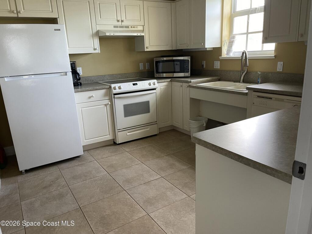 7 Indian River Avenue, Titusville, FL 32796