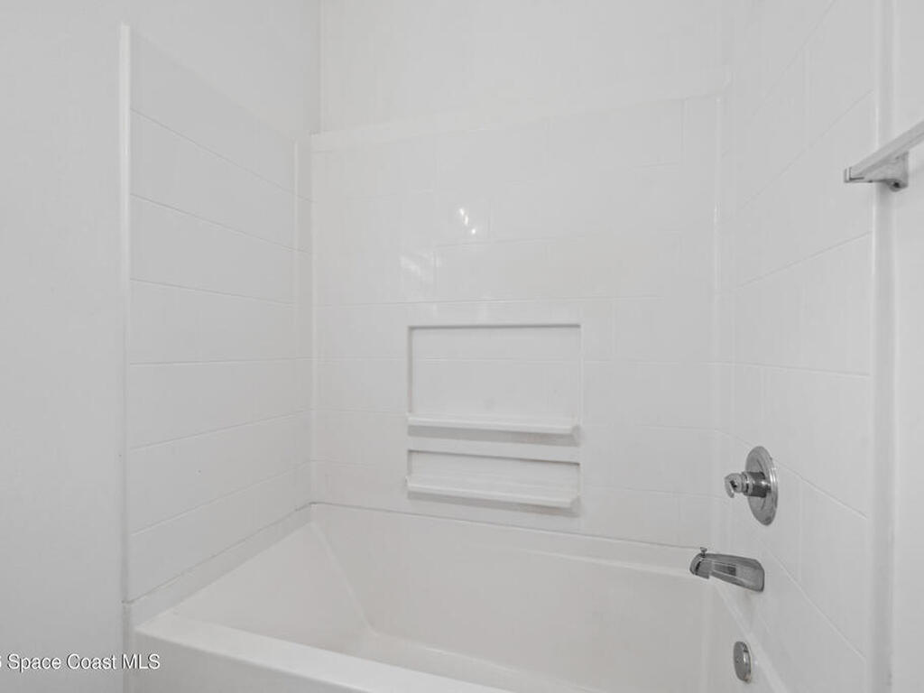 416 La Veta Drive, Melbourne, FL 32904