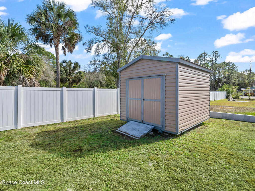 416 La Veta Drive, Melbourne, FL 32904