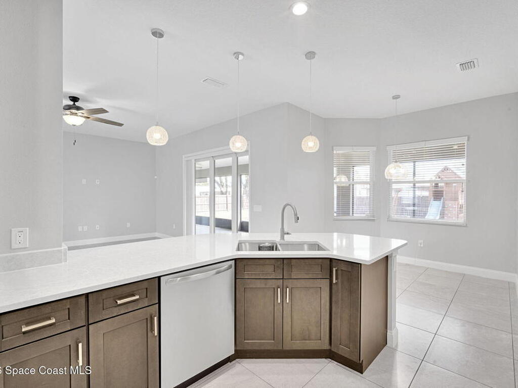 160 Bossieux Boulevard, West Melbourne, FL 32904