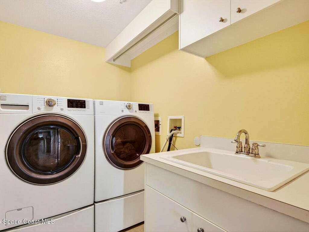 490 Sail Lane, Merritt Island, FL 32953