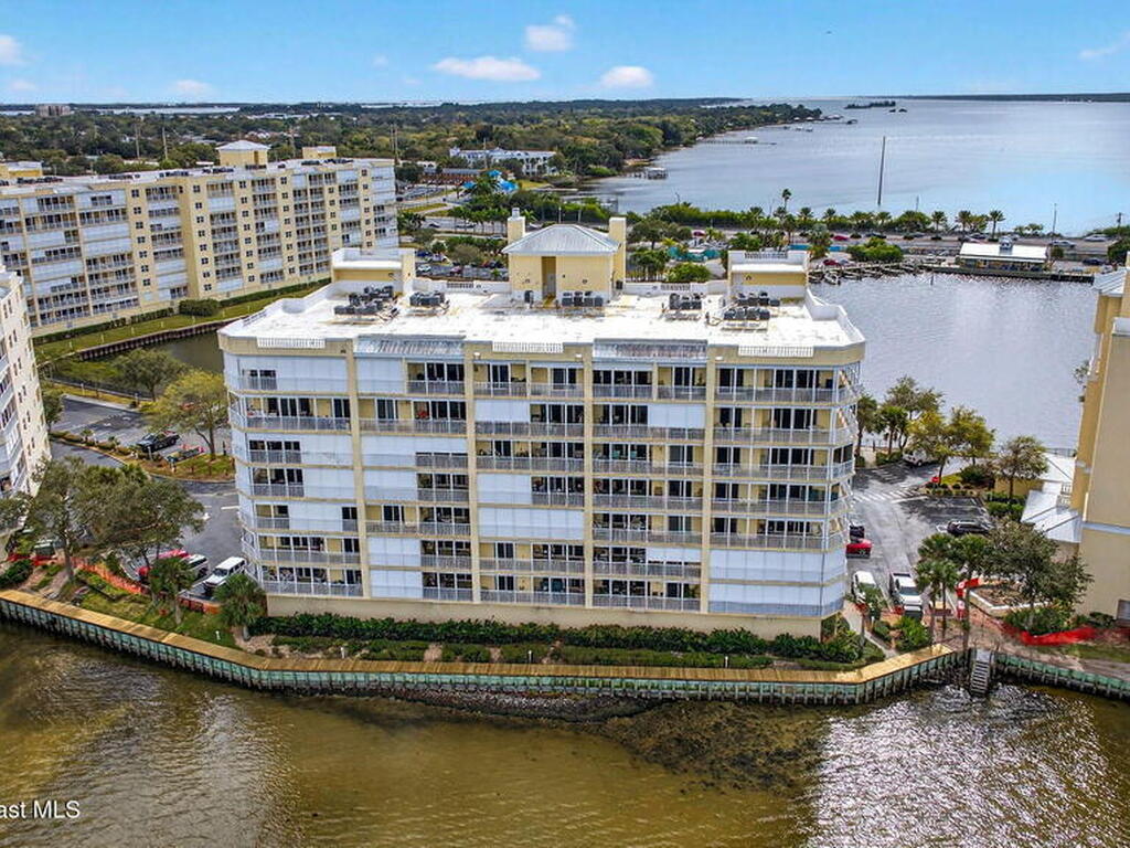 490 Sail Lane, Merritt Island, FL 32953