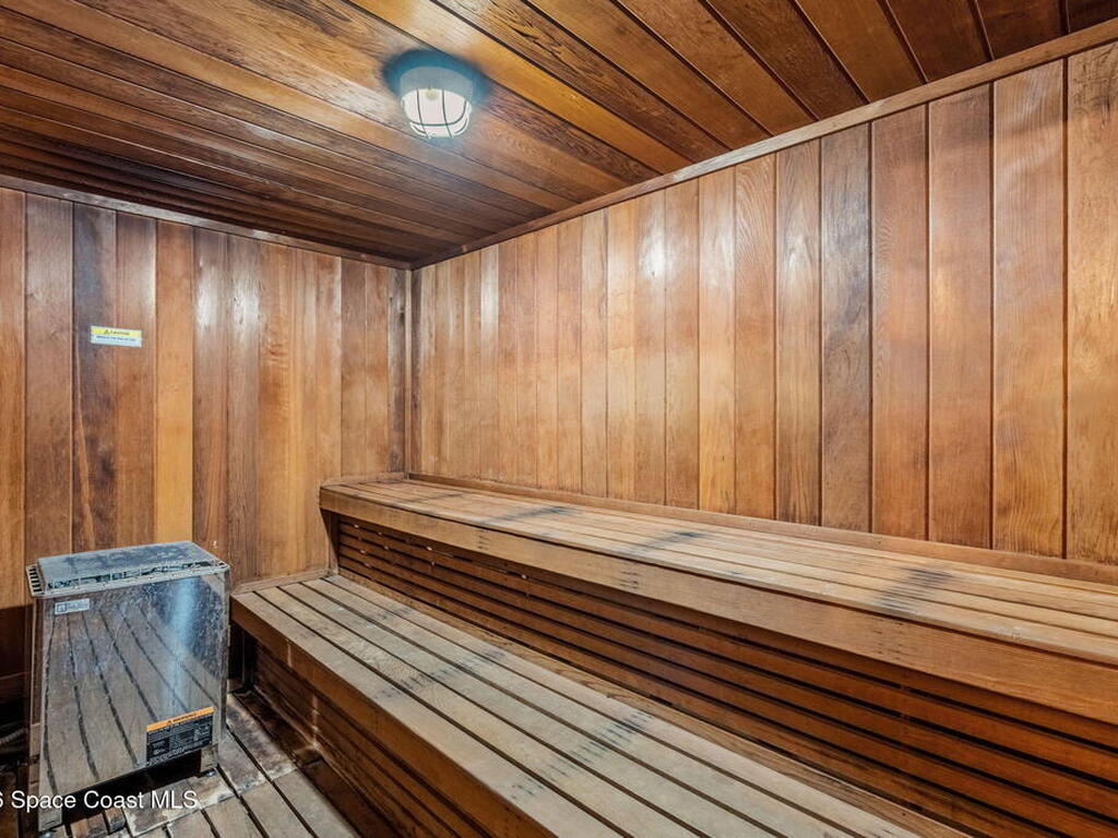 5055 Dixie Highway, Palm Bay, FL 32905