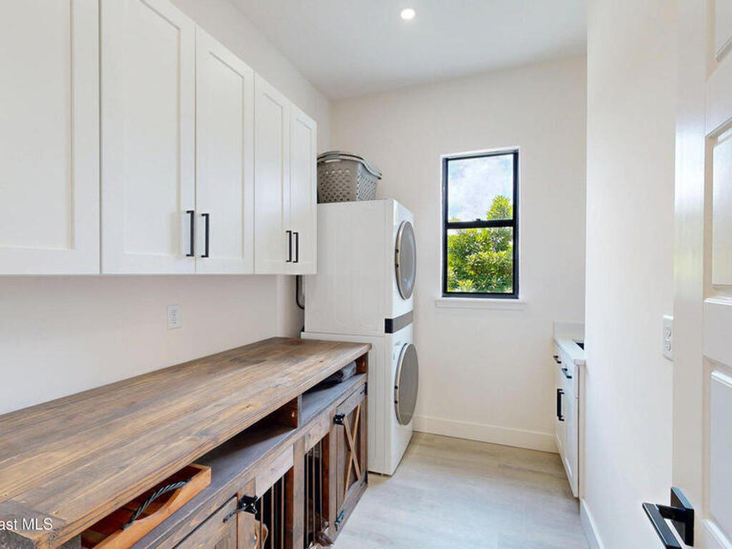 3334 N Tropical Trail, Merritt Island, FL 32953