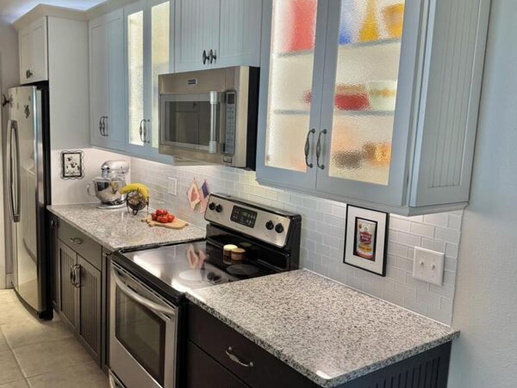 877 N Highway A1a, Indialantic, FL 32903