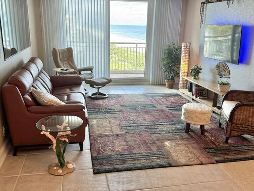 877 N Highway A1a, Indialantic, FL 32903