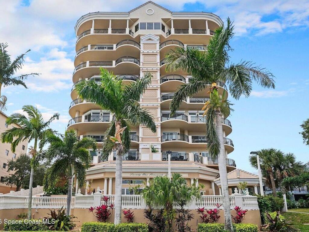 21 Riverside Drive, Cocoa, FL 32922