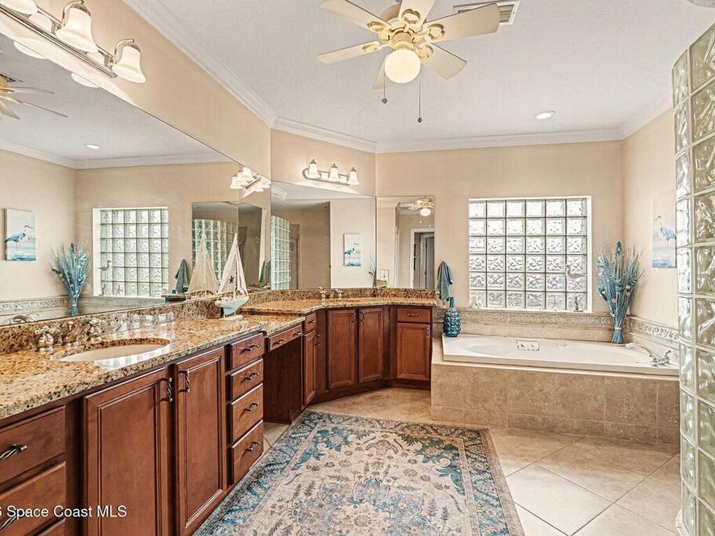 21 Riverside Drive, Cocoa, FL 32922