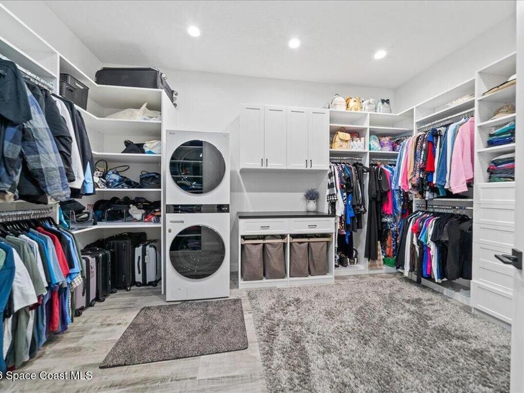 1696 Gracewood Drive, Melbourne, FL 32940