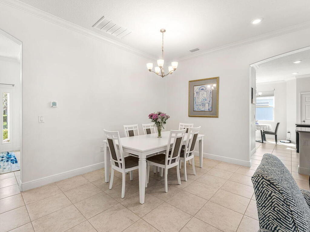 6435 Monserrat Drive, Vero Beach, FL 32967