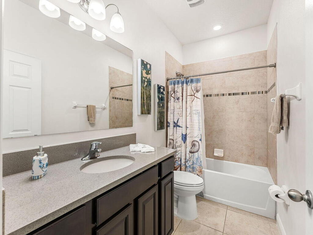 6435 Monserrat Drive, Vero Beach, FL 32967