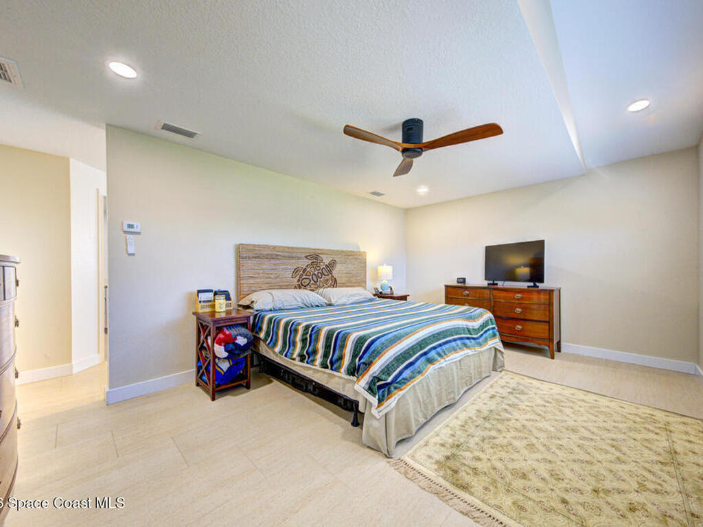 30 Westview Lane, Cocoa Beach, FL 32931