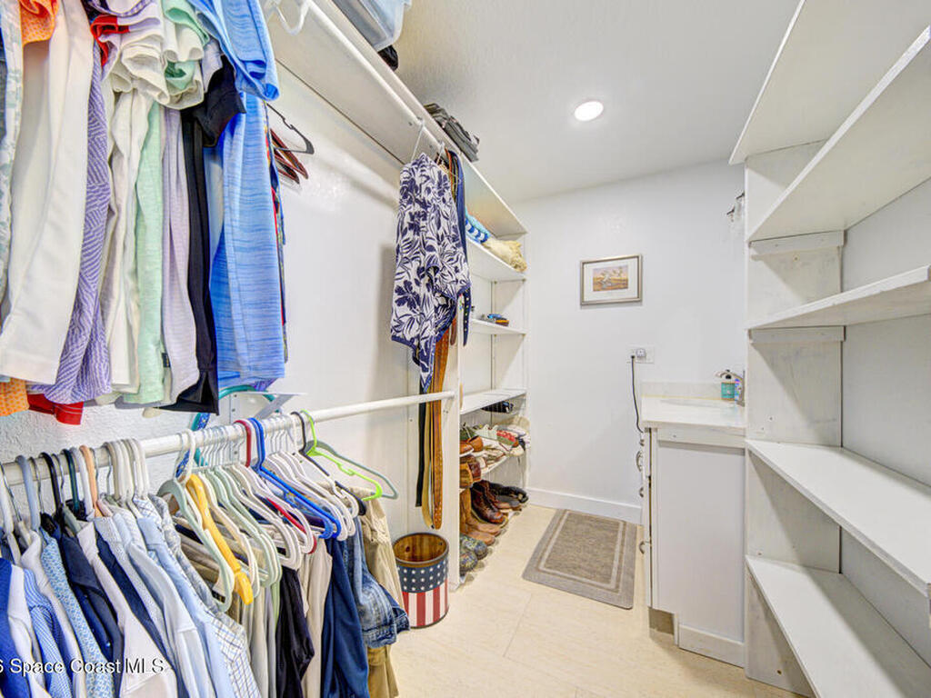 30 Westview Lane, Cocoa Beach, FL 32931