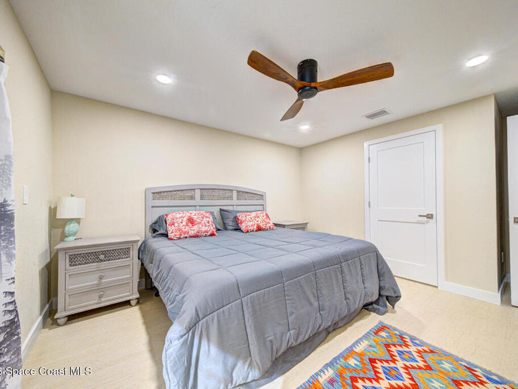 30 Westview Lane, Cocoa Beach, FL 32931