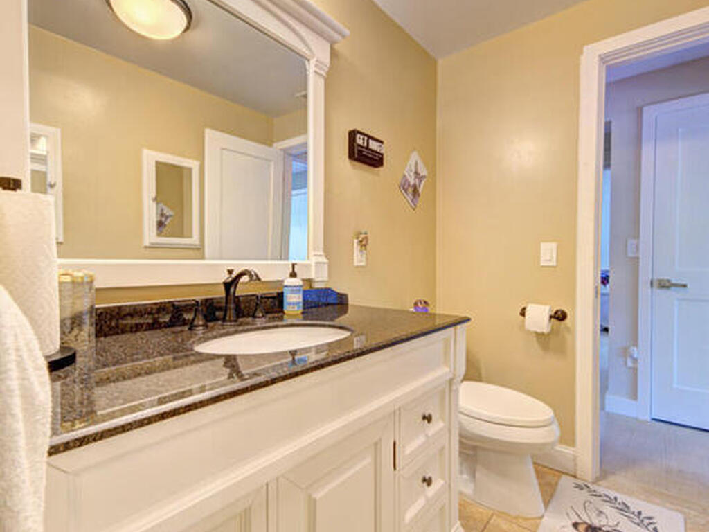 30 Westview Lane, Cocoa Beach, FL 32931