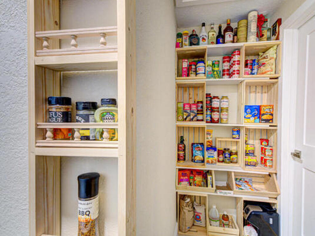 30 Westview Lane, Cocoa Beach, FL 32931