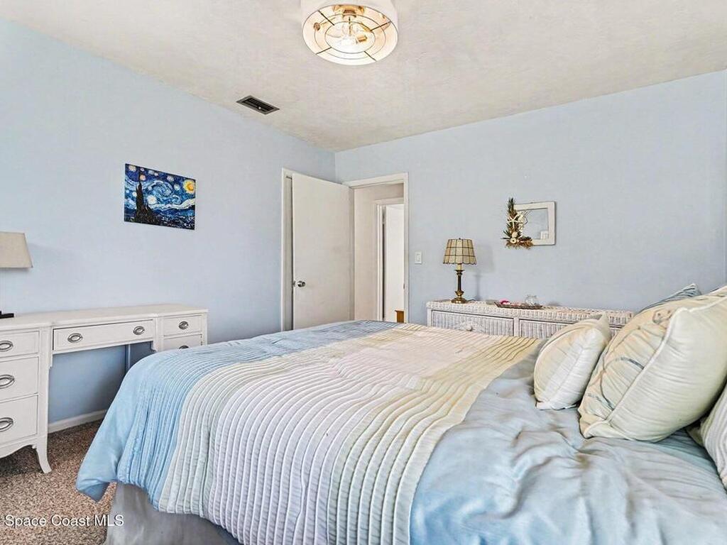 812 Port Malabar Boulevard, Palm Bay, FL 32905