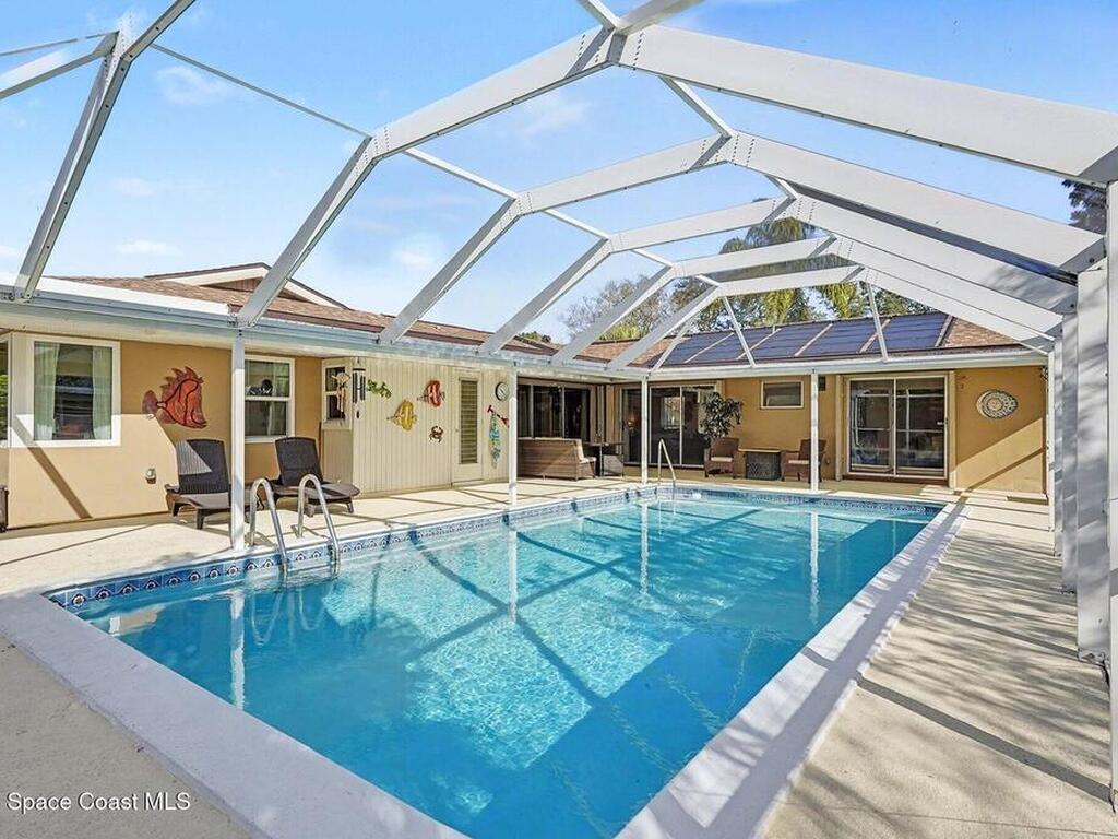 812 Port Malabar Boulevard, Palm Bay, FL 32905