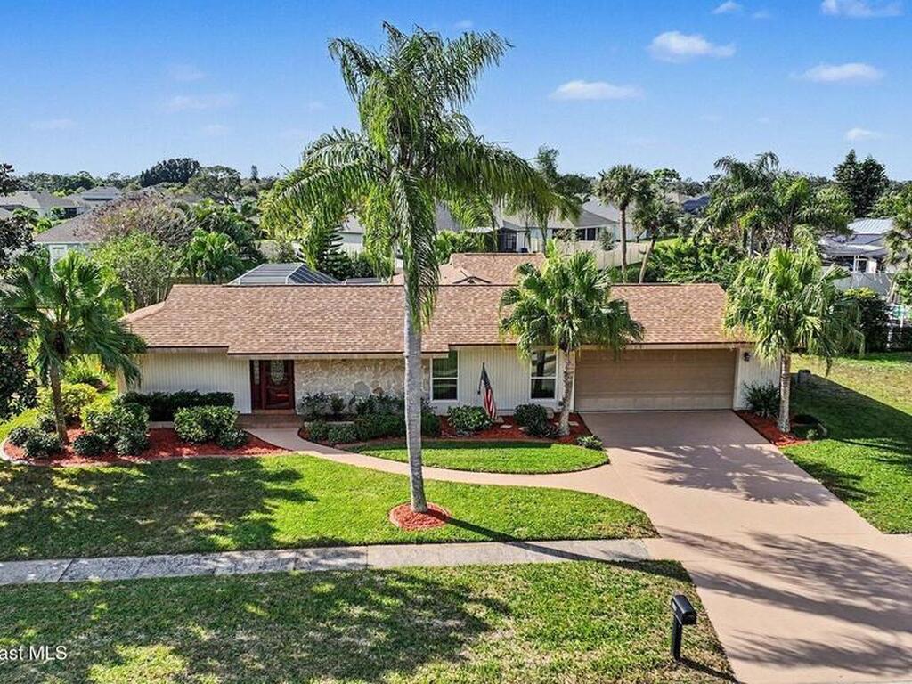 812 Port Malabar Boulevard, Palm Bay, FL 32905