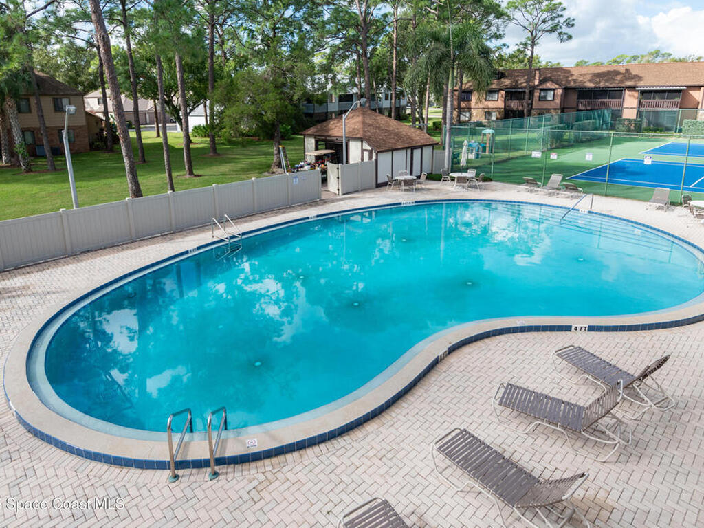 9012 Scarsdale Court, West Melbourne, FL 32904