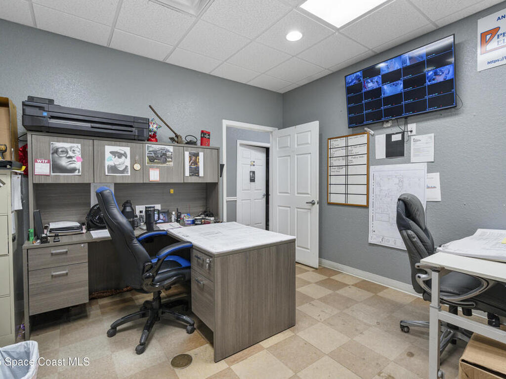 7790 Industrial Road, Melbourne, FL 32904