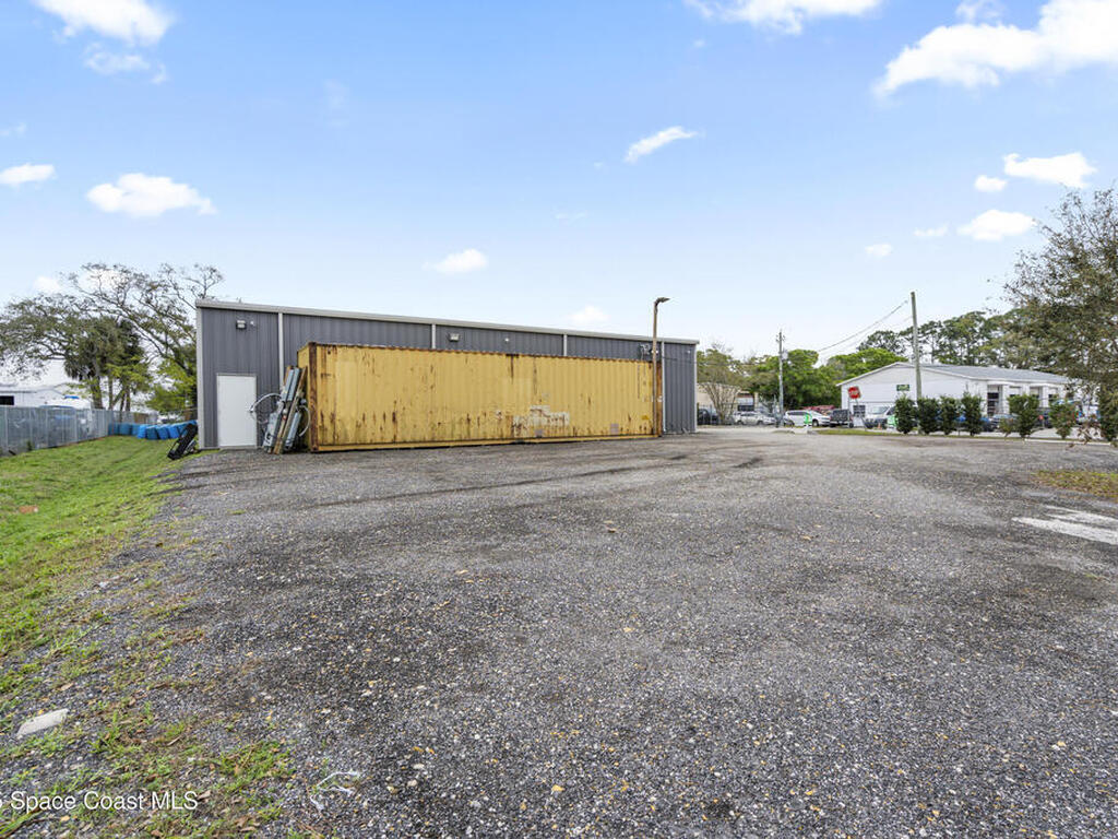 7790 Industrial Road, Melbourne, FL 32904