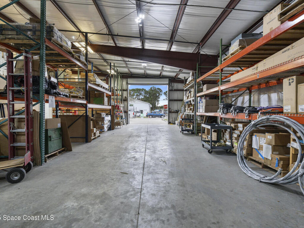 7790 Industrial Road, Melbourne, FL 32904