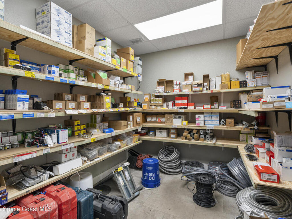 7790 Industrial Road, Melbourne, FL 32904