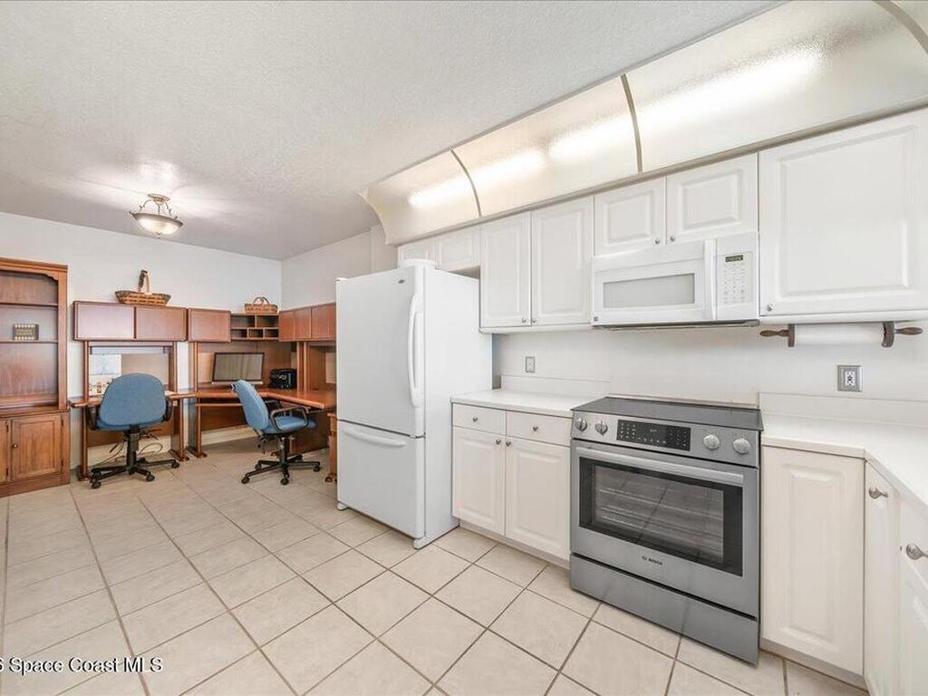 925 N Highway A1a, Indialantic, FL 32903