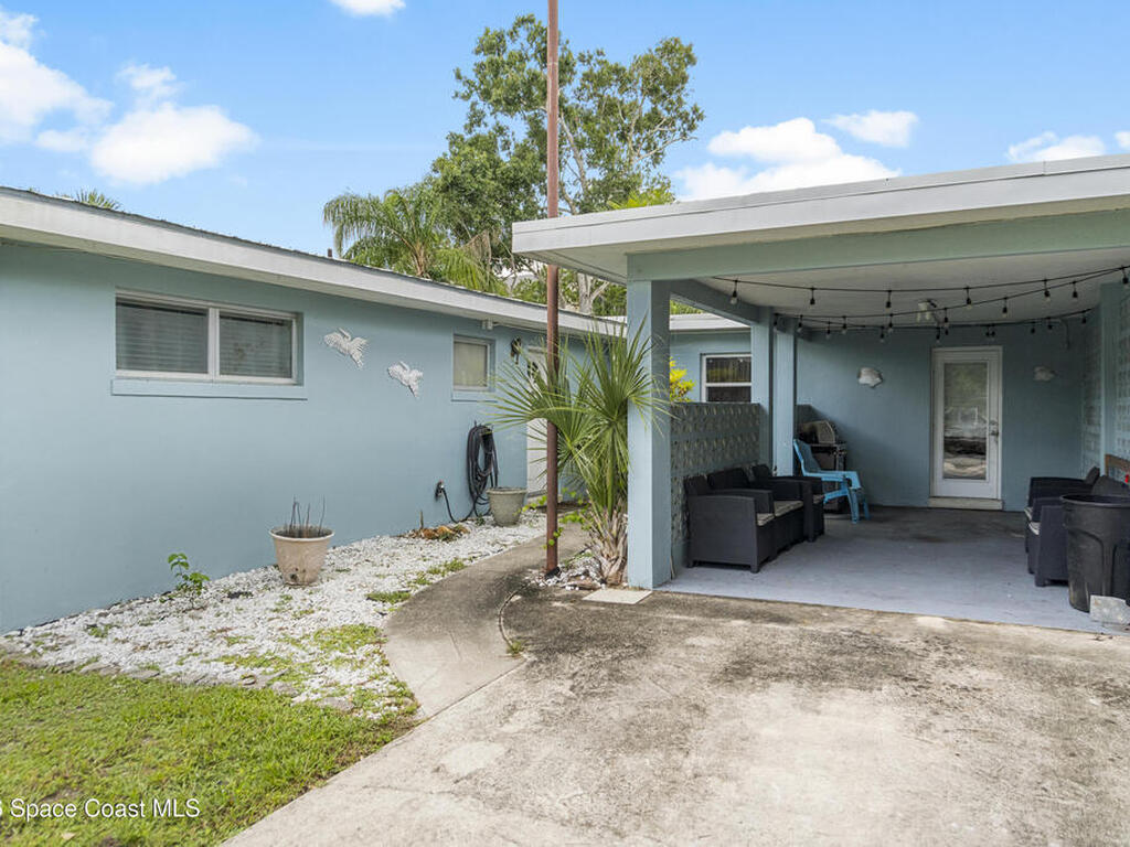 1655 41st Avenue, Vero Beach, FL 32960