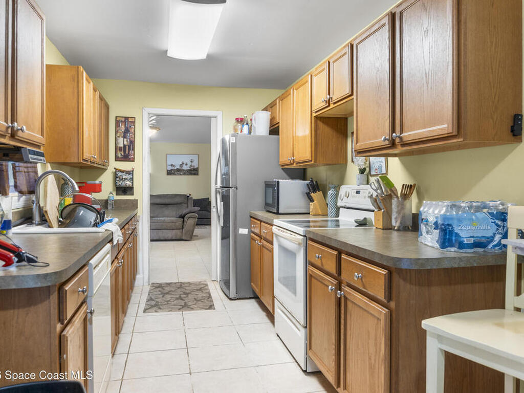 1655 41st Avenue, Vero Beach, FL 32960