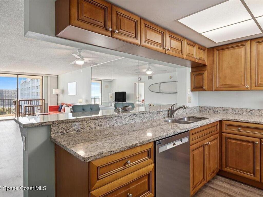 1830 N Atlantic Avenue, Cocoa Beach, FL 32931