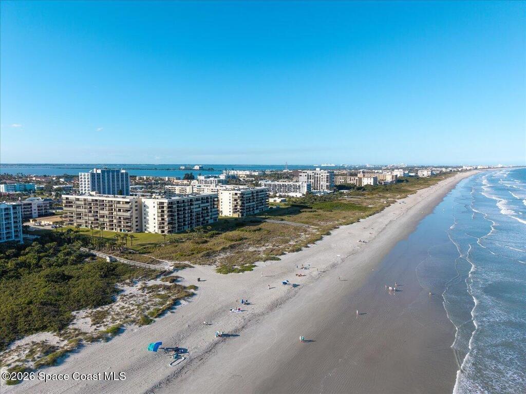 1830 N Atlantic Avenue, Cocoa Beach, FL 32931