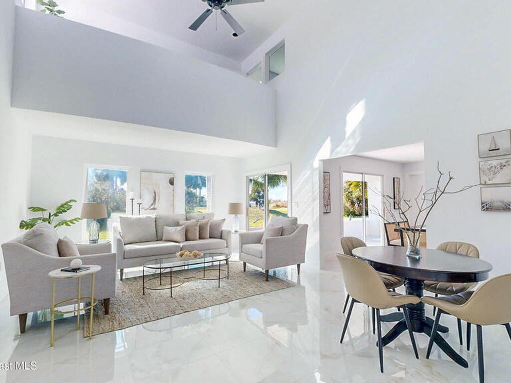 807 W Central Boulevard, Cape Canaveral, FL 32920