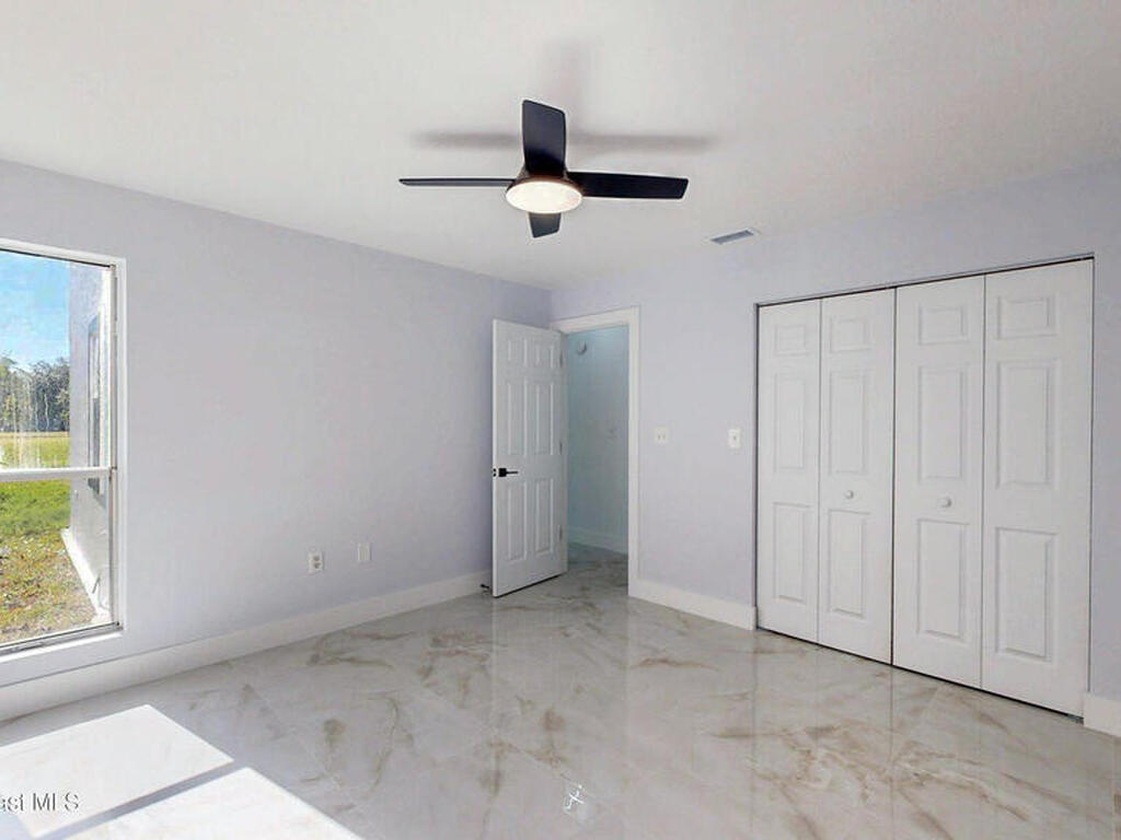 807 W Central Boulevard, Cape Canaveral, FL 32920