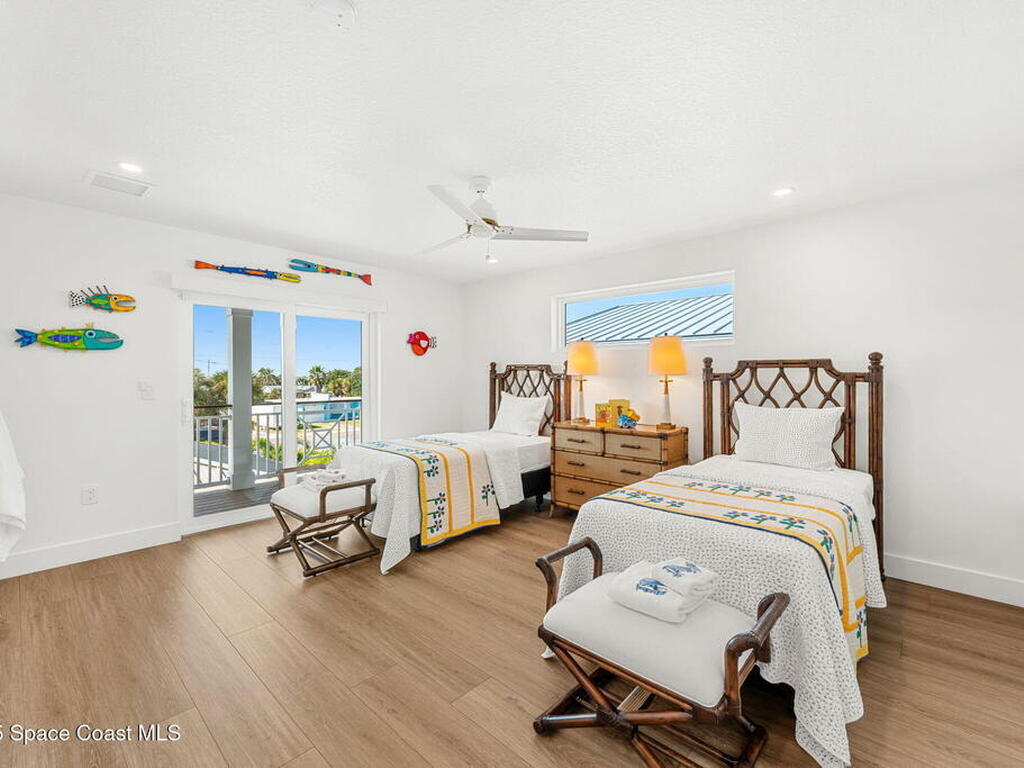 1081 S Atlantic Avenue, Cocoa Beach, FL 32931