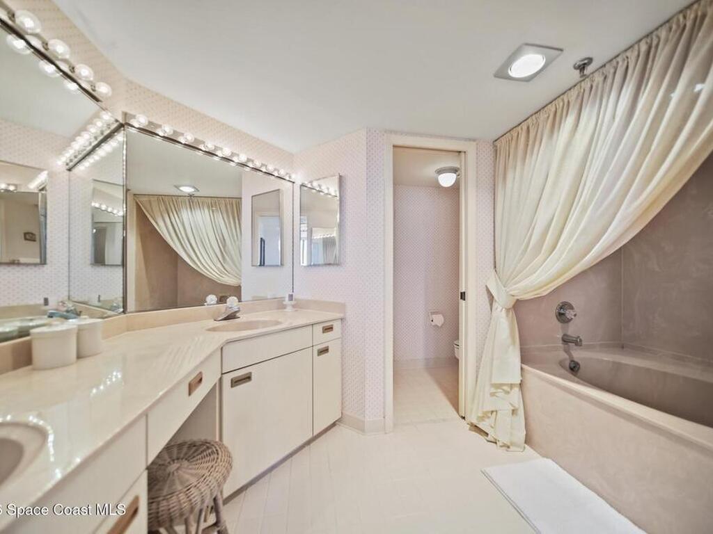 9650 S Ocean Drive, Jensen Beach, FL 34957