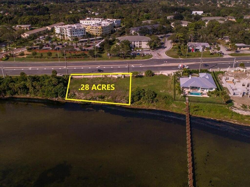 3301 N Harbor City Boulevard, Melbourne, FL 32935