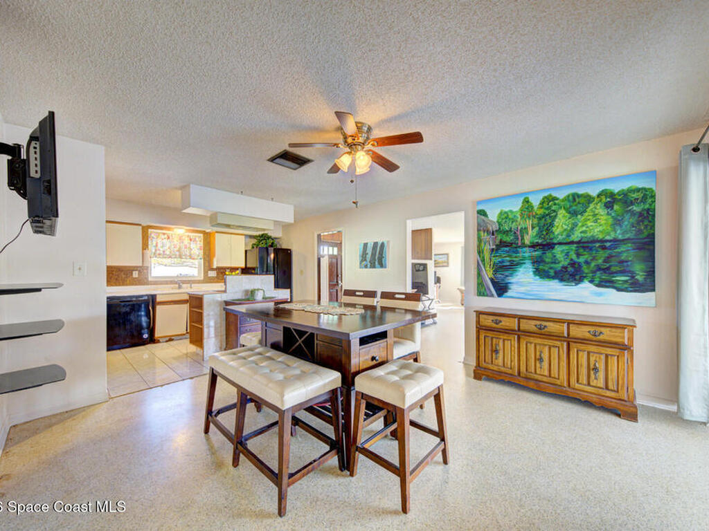 156 Jamaica Drive, Cocoa Beach, FL 32931