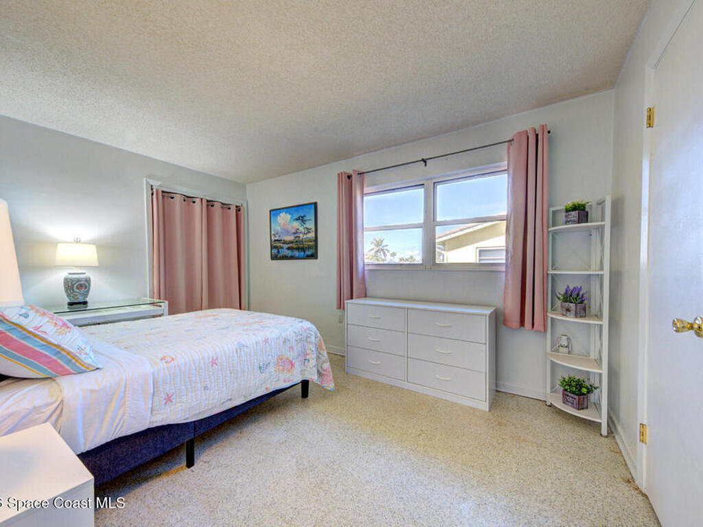 156 Jamaica Drive, Cocoa Beach, FL 32931