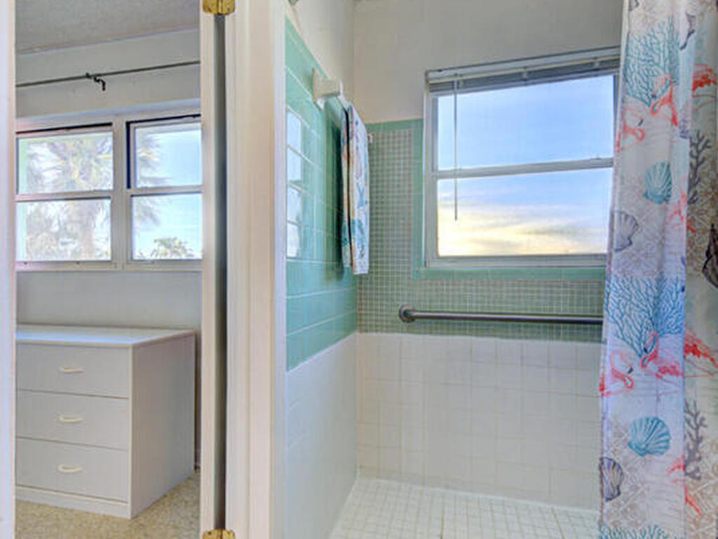 156 Jamaica Drive, Cocoa Beach, FL 32931