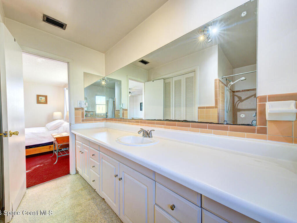 156 Jamaica Drive, Cocoa Beach, FL 32931