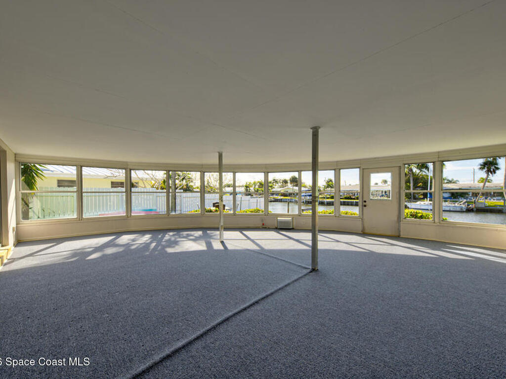 156 Jamaica Drive, Cocoa Beach, FL 32931