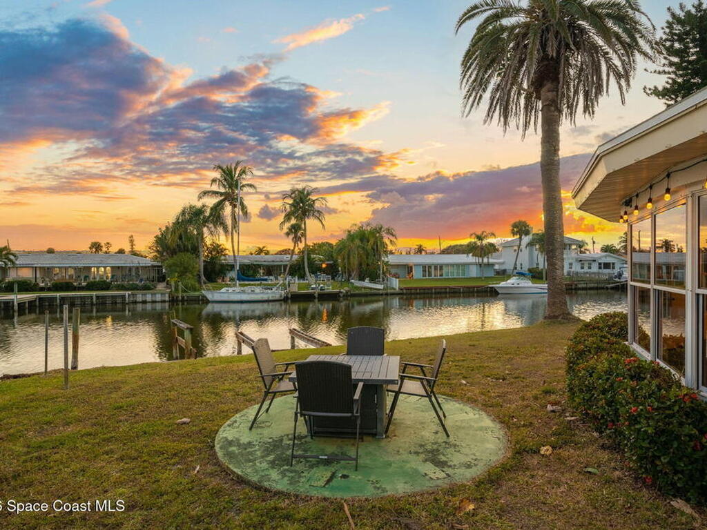 156 Jamaica Drive, Cocoa Beach, FL 32931