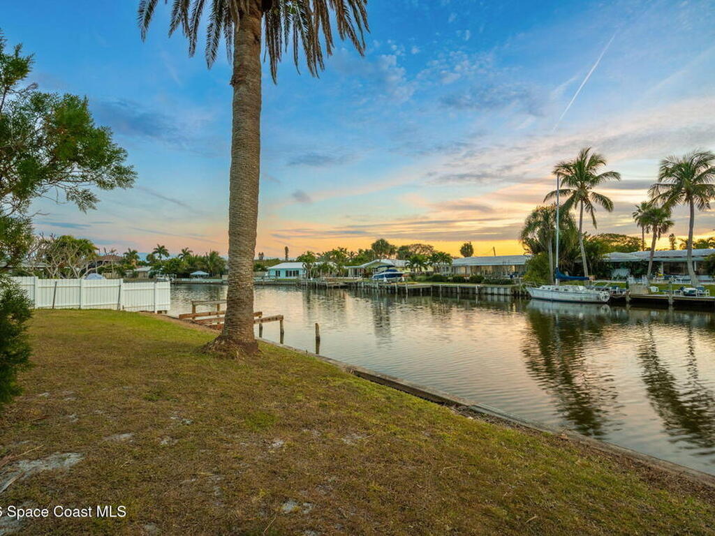 156 Jamaica Drive, Cocoa Beach, FL 32931
