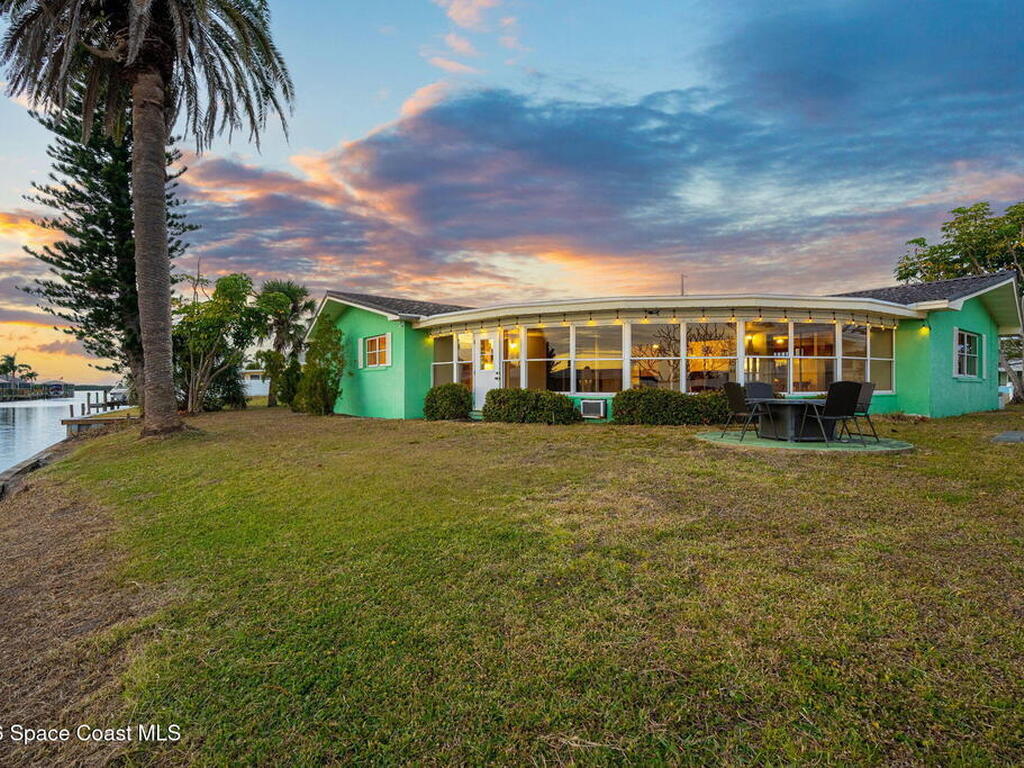 156 Jamaica Drive, Cocoa Beach, FL 32931