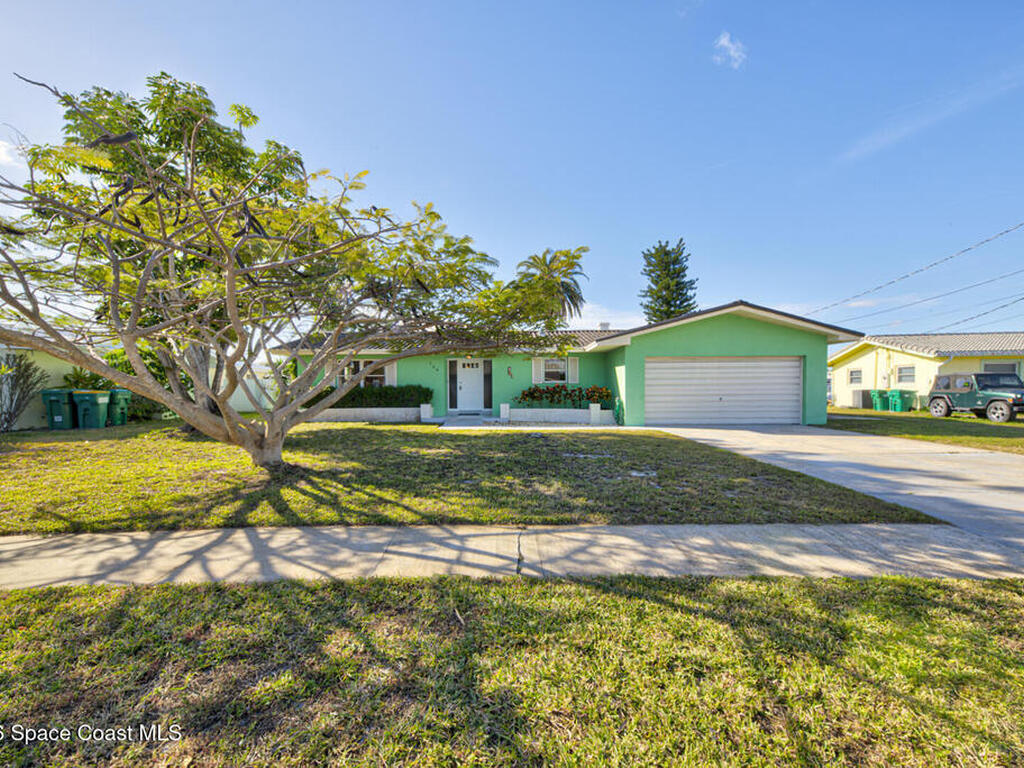 156 Jamaica Drive, Cocoa Beach, FL 32931