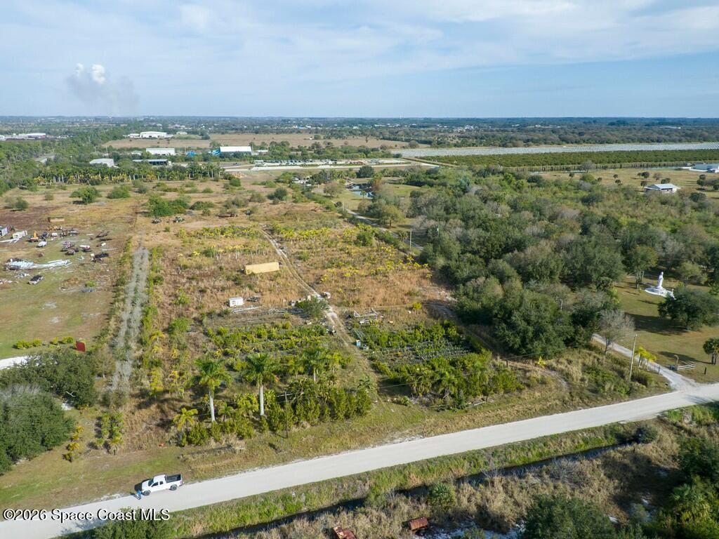 7300 17th Street, Vero Beach, FL 32968