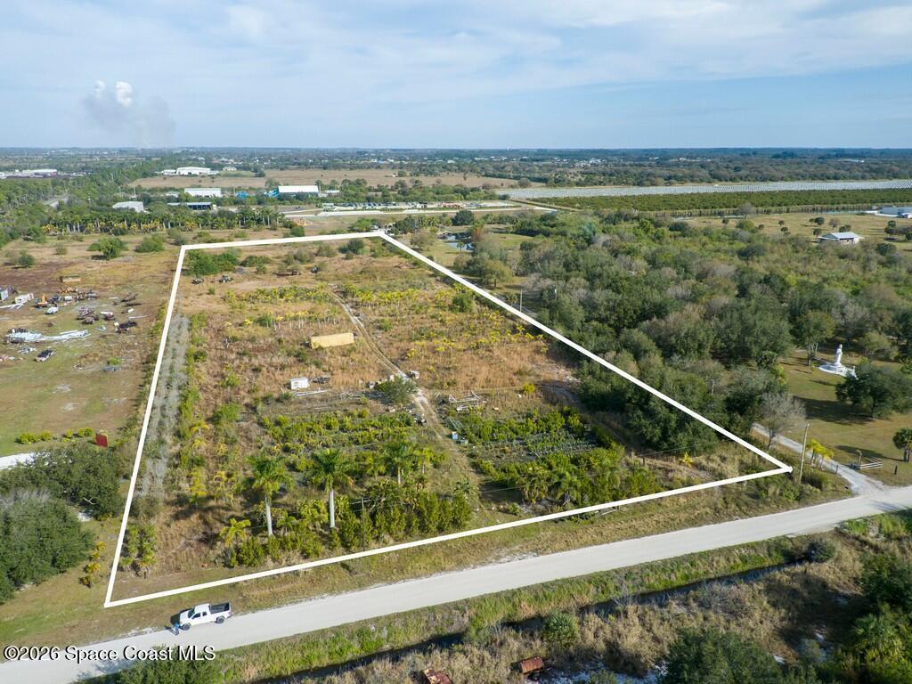 7300 17th Street, Vero Beach, FL 32968